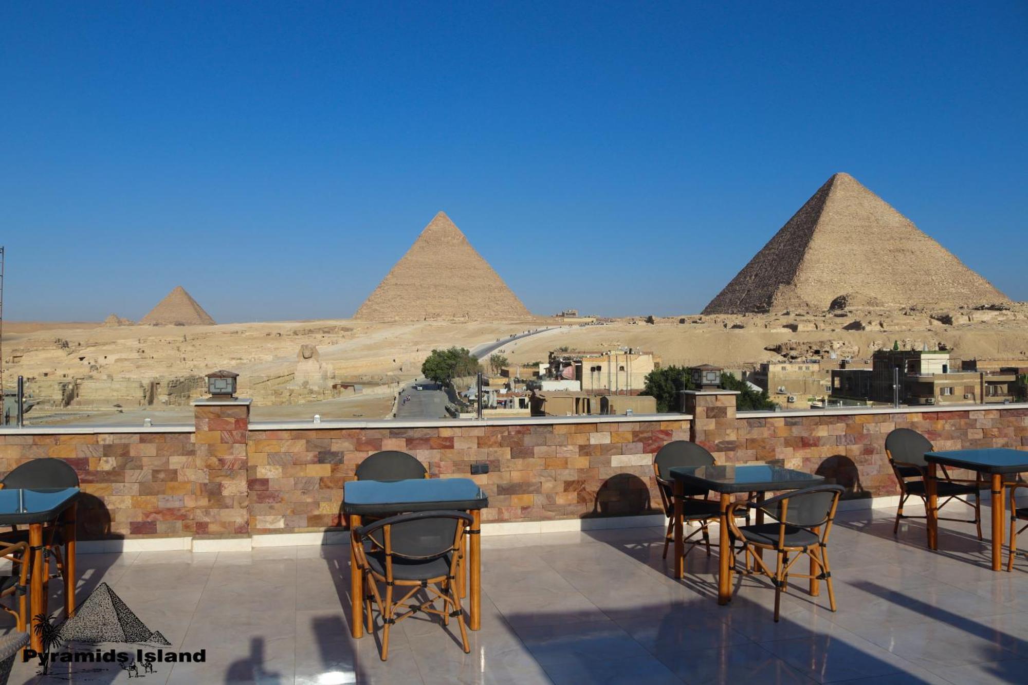 Pyramids Island Bed & Breakfast Kafrat al Jabal Exterior photo