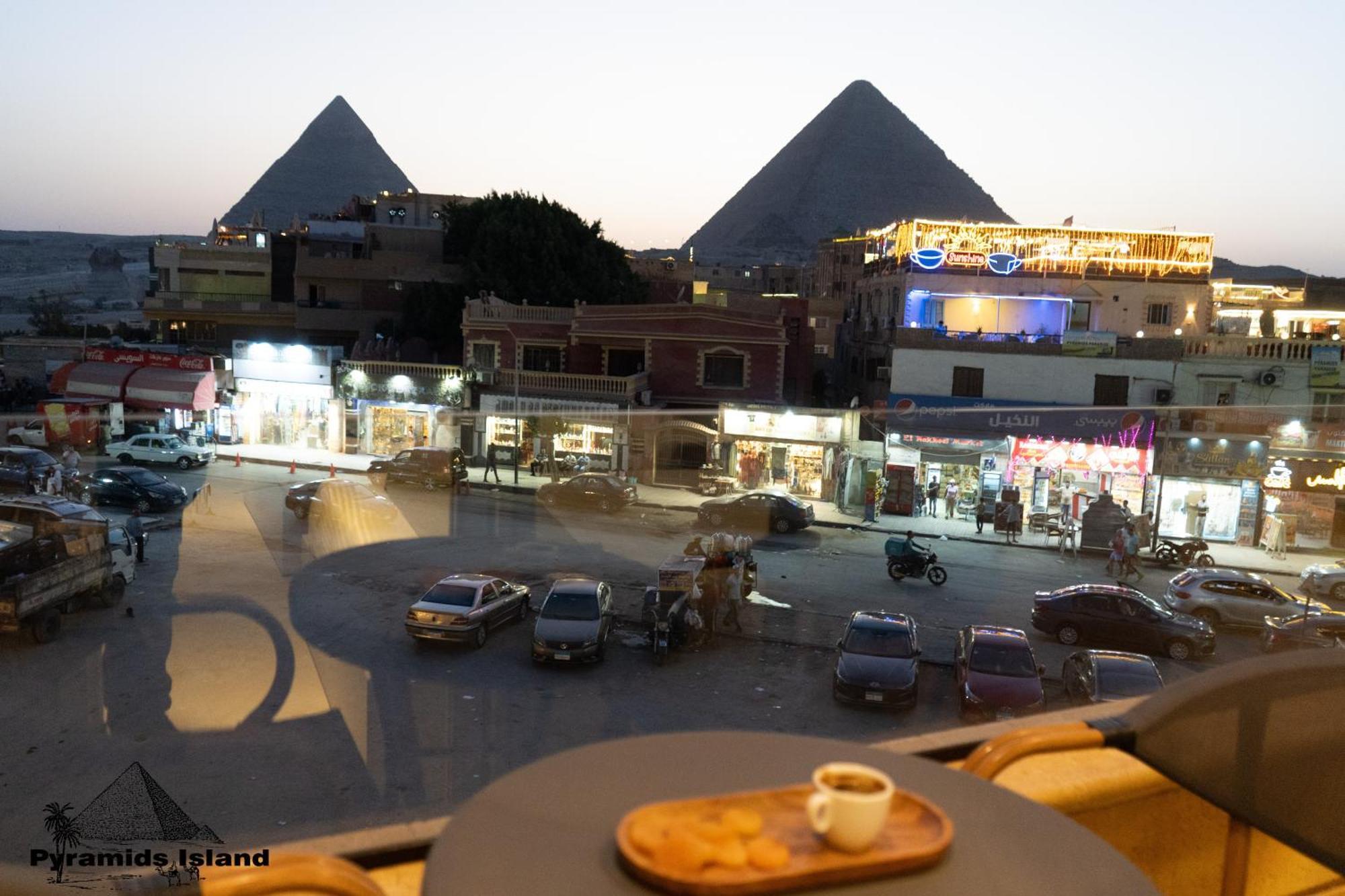 Pyramids Island Bed & Breakfast Kafrat al Jabal Exterior photo