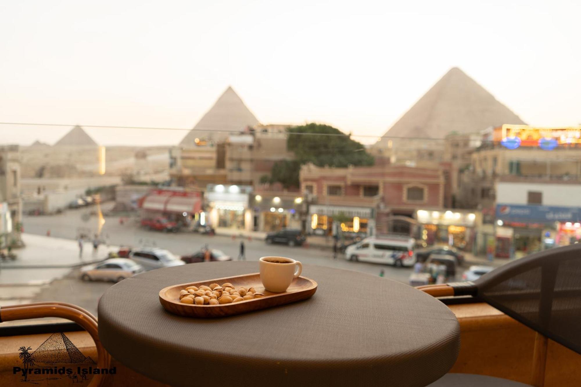 Pyramids Island Bed & Breakfast Kafrat al Jabal Exterior photo